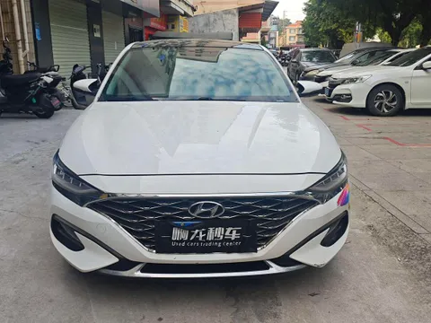 Hyundai Festa
