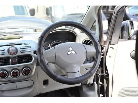 Mitsubishi I