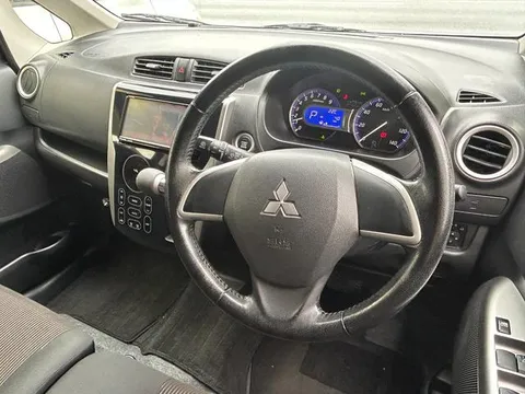 Mitsubishi eK Custom