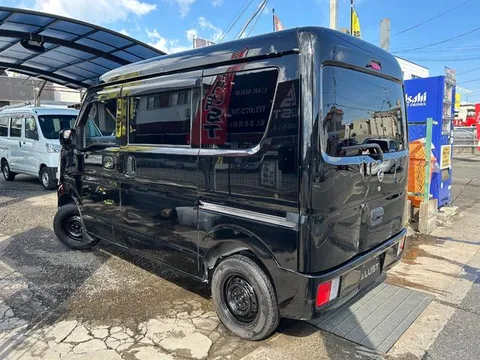 Nissan Clipper