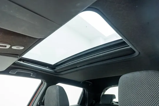 Infiniti ESQ