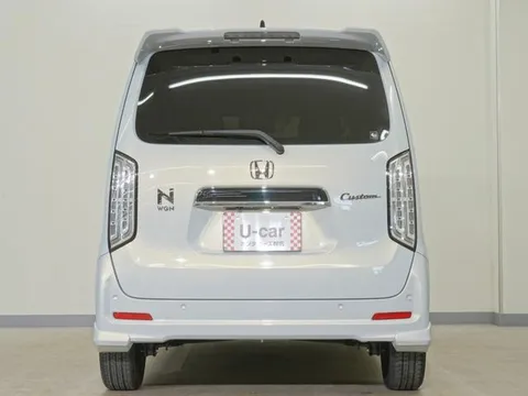 Honda N-WGN Custom