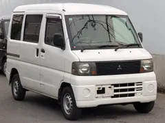 Mitsubishi Minicab Van