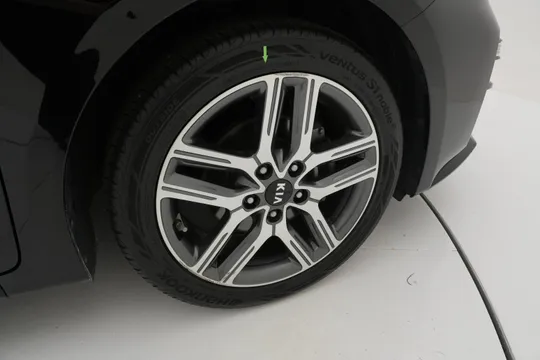 Kia Cerato (K3)