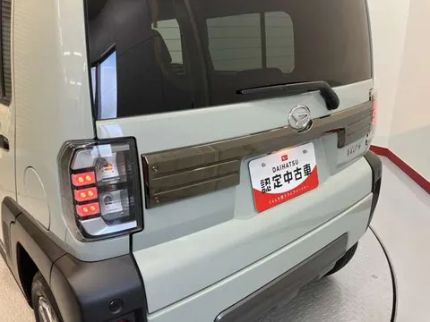 Daihatsu Taft