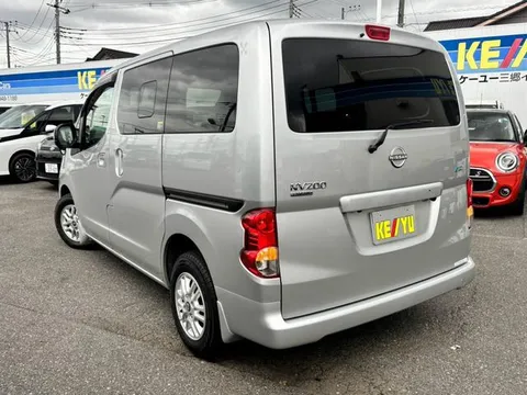 Nissan Vanette