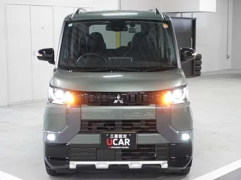 Mitsubishi Delica Mini