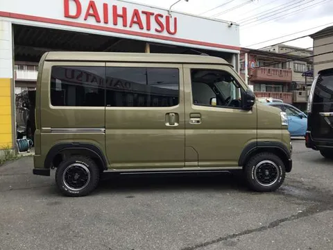 Daihatsu Atrai
