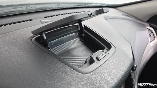 Hyundai Grand Santa Fe (Maxcruz)