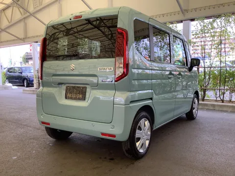 Suzuki Spacia
