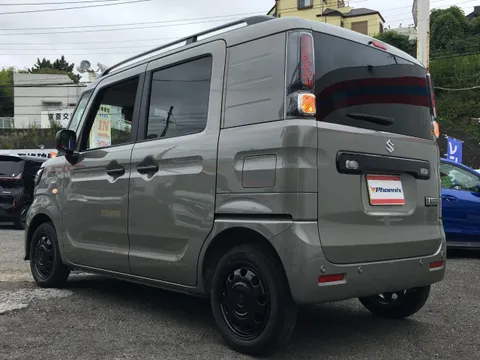 Suzuki Spacia Base