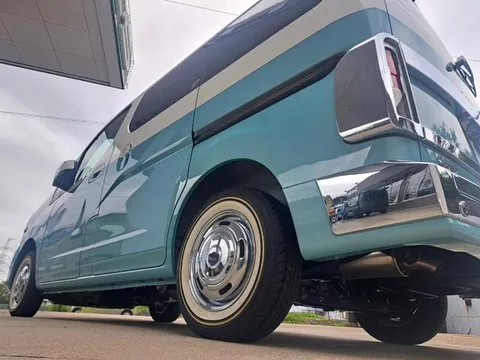 Nissan Vanette