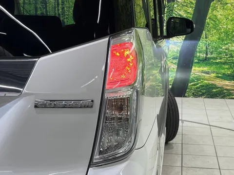Mitsubishi eK Space Custom