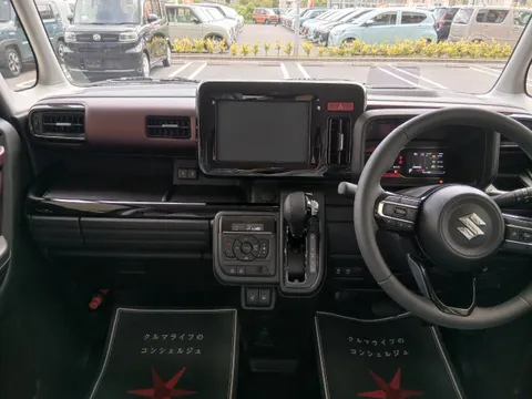 Suzuki Spacia