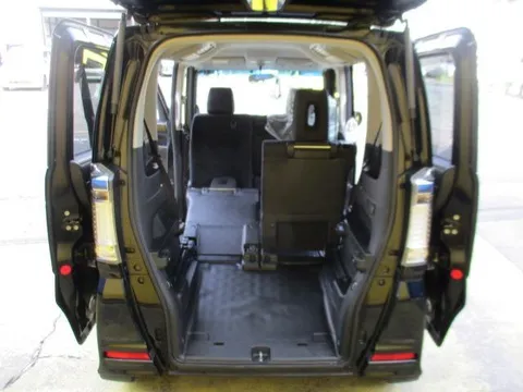Honda N-BOX Plus Custom