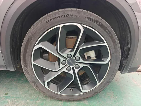 Lynk & Co 05