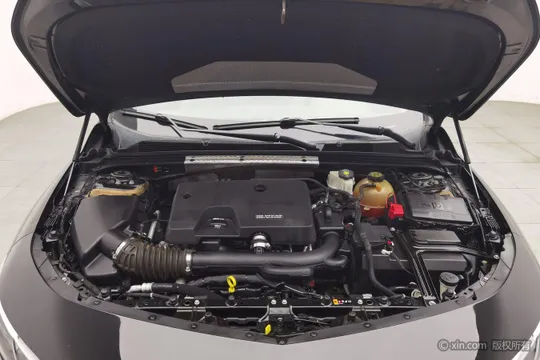 Chevrolet Malibu XL