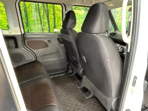 Mitsubishi eK X Space