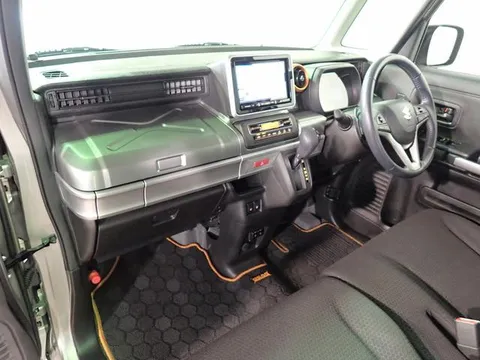 Suzuki Spacia Gear