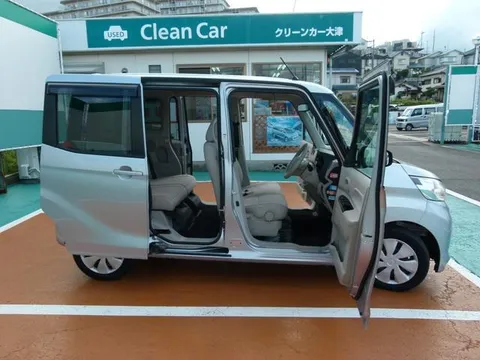 Mitsubishi eK Space