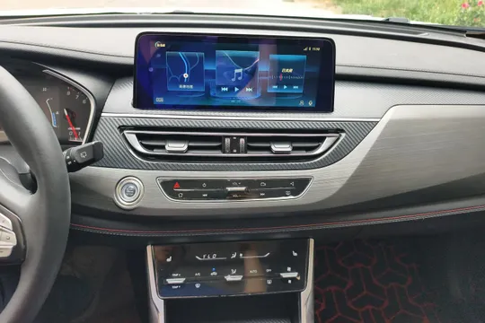 Changan CS75