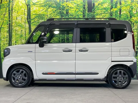 Suzuki Spacia Gear