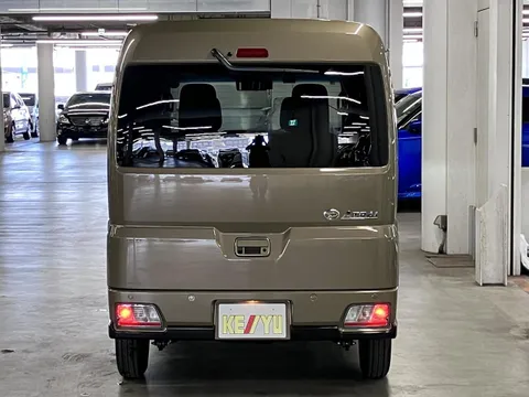 Daihatsu Atrai
