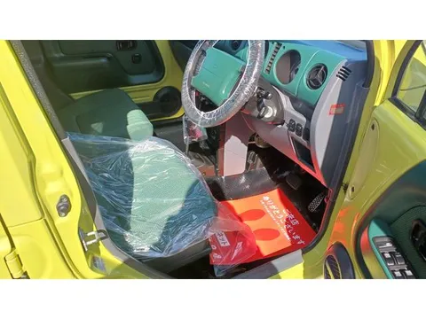Daihatsu Naked