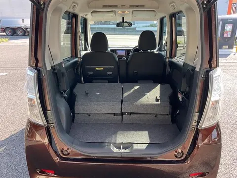 Mitsubishi eK Space Custom