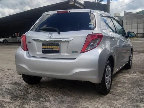 Toyota Yaris (Vitz)