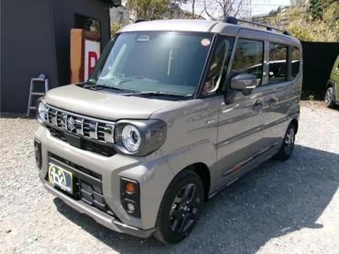 Suzuki Spacia Gear