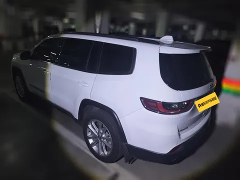 Jeep Grand Commander