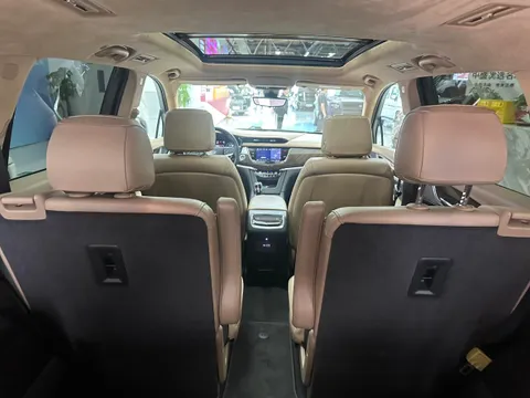 Cadillac XT6