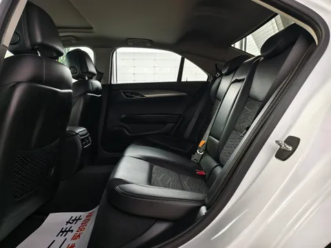 Cadillac ATS-L