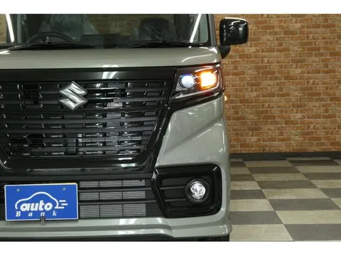Suzuki Spacia Base
