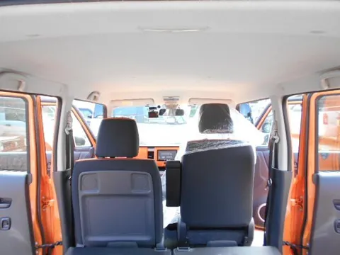 Mazda Flair Crossover