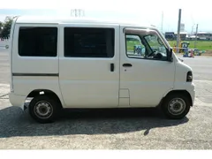 Mitsubishi Minicab Van
