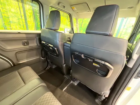 Suzuki Spacia Custom