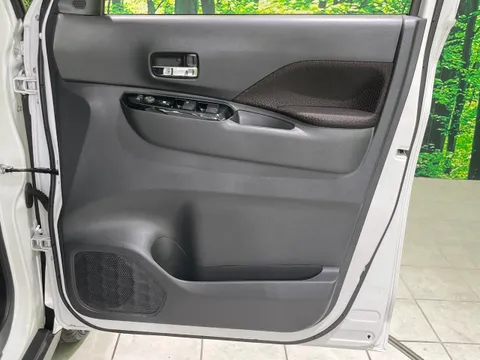 Mitsubishi eK X Space
