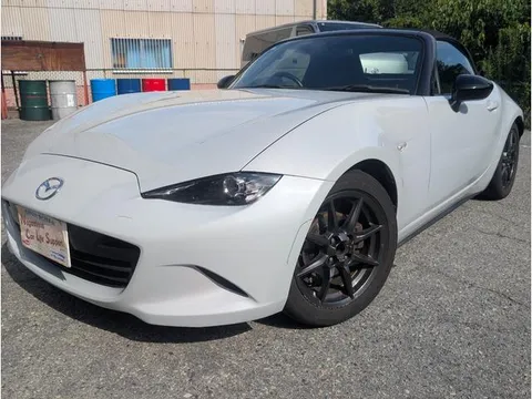 Mazda MX-5 (Roadster)