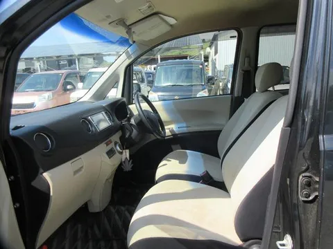 Subaru Lucra