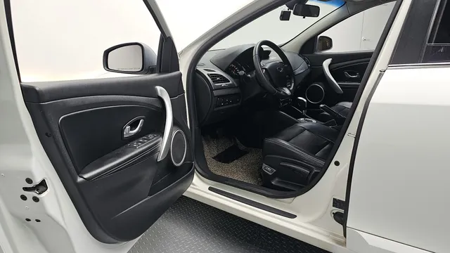 Renault SM3