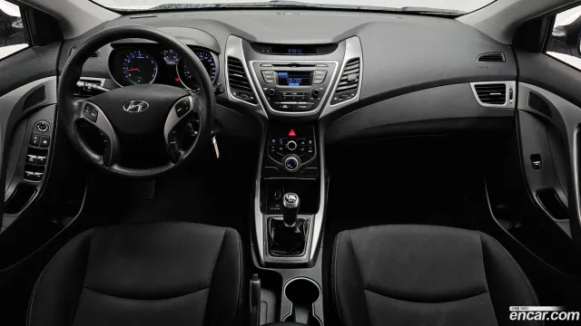 Hyundai Elantra (Avante)