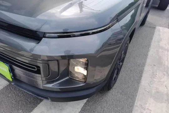 Geely Icon