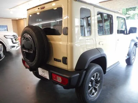 Suzuki Jimny Nomade