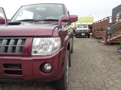 Nissan KIX