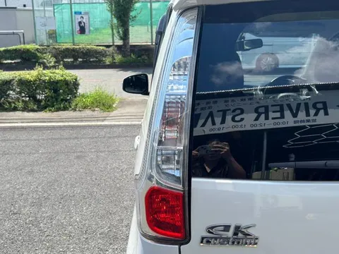 Mitsubishi eK Custom