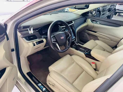 Cadillac XTS