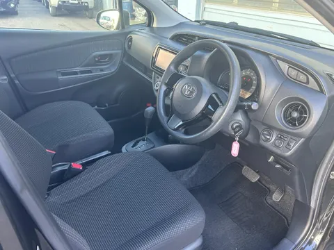 Toyota Yaris (Vitz)