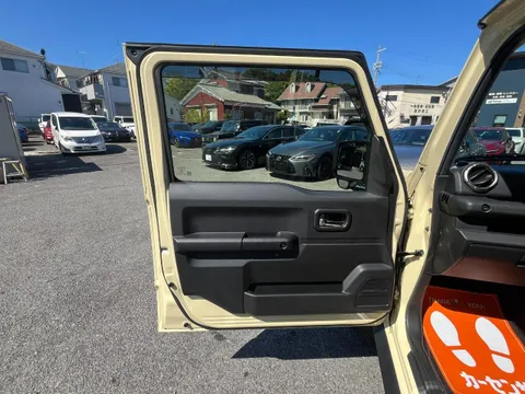 Suzuki Jimny Nomade